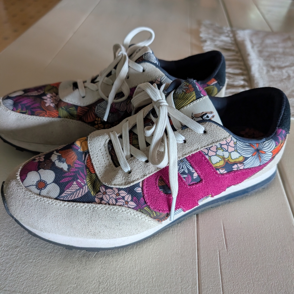 Hush Puppies Floral Athletic Shoes - Pink and White